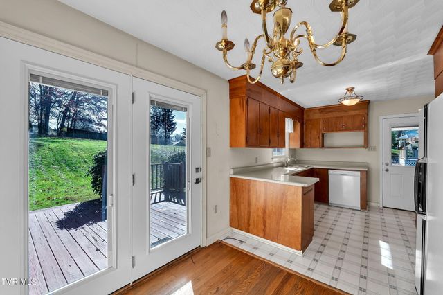 19168 Mercedes Drive, Abingdon, VA 24210