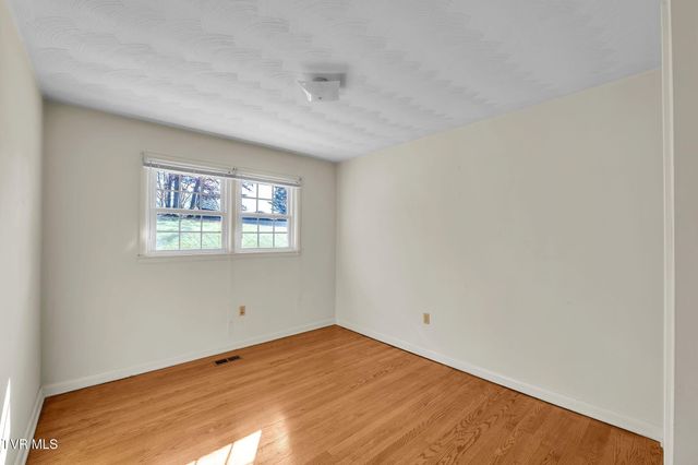 19168 Mercedes Drive, Abingdon, VA 24210