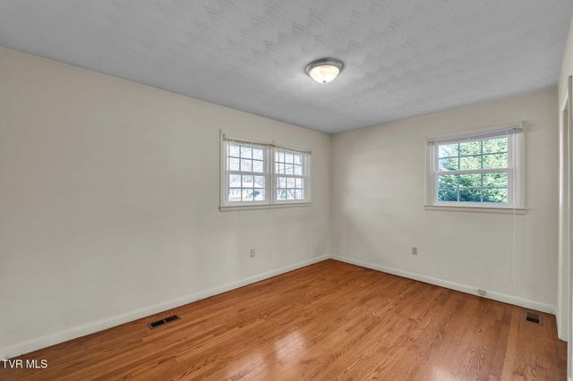 19168 Mercedes Drive, Abingdon, VA 24210