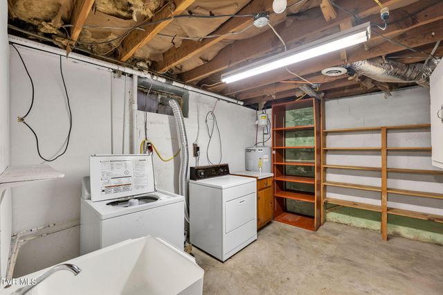 19168 Mercedes Drive, Abingdon, VA 24210