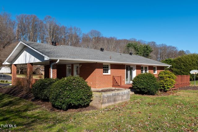 19168 Mercedes Drive, Abingdon, VA 24210