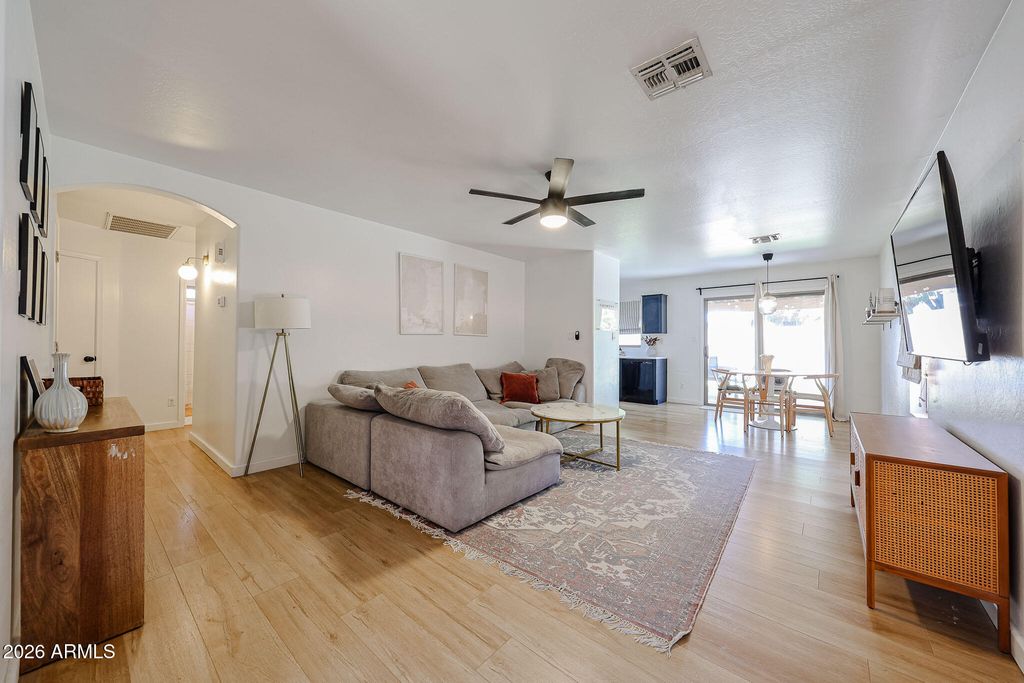 13228 W PORT AU PRINCE Lane, Surprise, AZ 85379 — photo 5