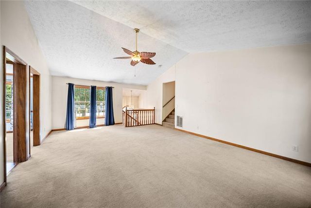 3933 Marguerite Drive NW, Acworth, GA 30101