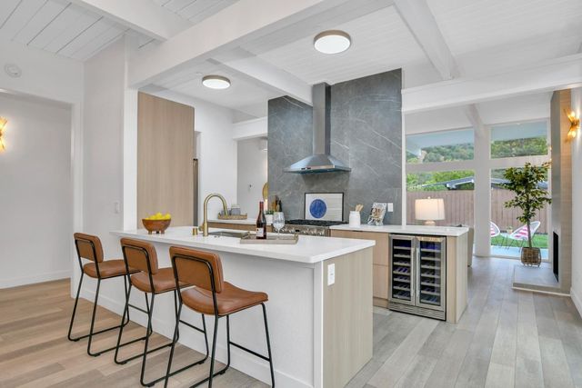 642 Appleberry Drive, San Rafael, CA 94903