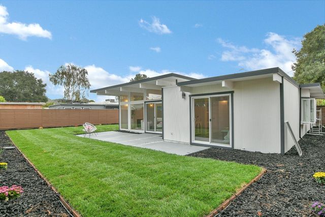 642 Appleberry Drive, San Rafael, CA 94903