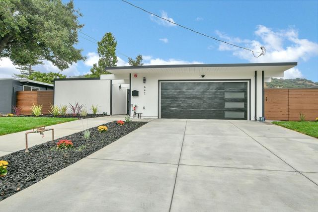 642 Appleberry Drive, San Rafael, CA 94903