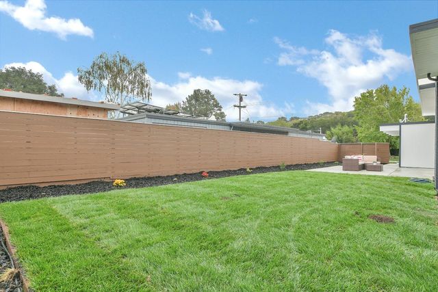 642 Appleberry Drive, San Rafael, CA 94903