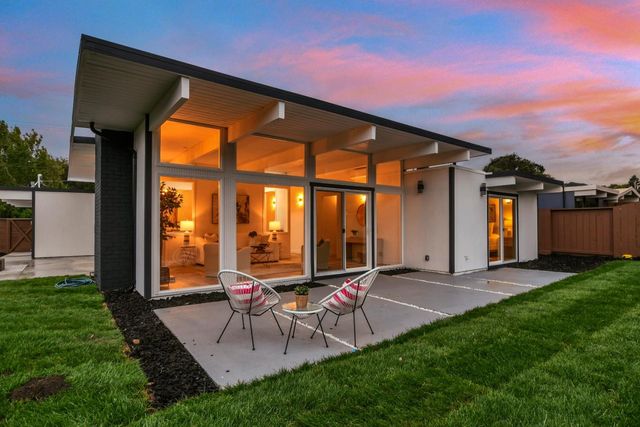 642 Appleberry Drive, San Rafael, CA 94903