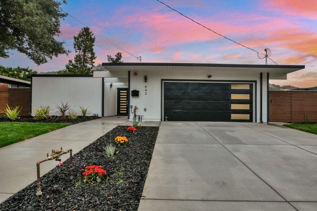 642 Appleberry Drive, San Rafael, CA 94903
