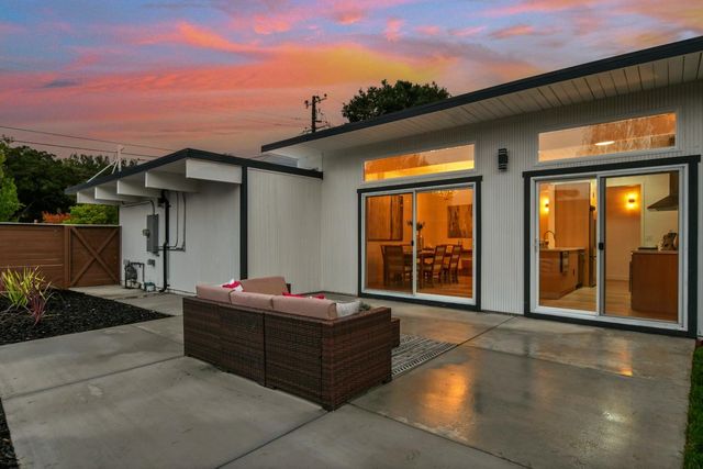 642 Appleberry Drive, San Rafael, CA 94903