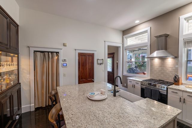 1100 S Greenwood Avenue, Chattanooga, TN 37404