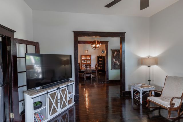 1100 S Greenwood Avenue, Chattanooga, TN 37404