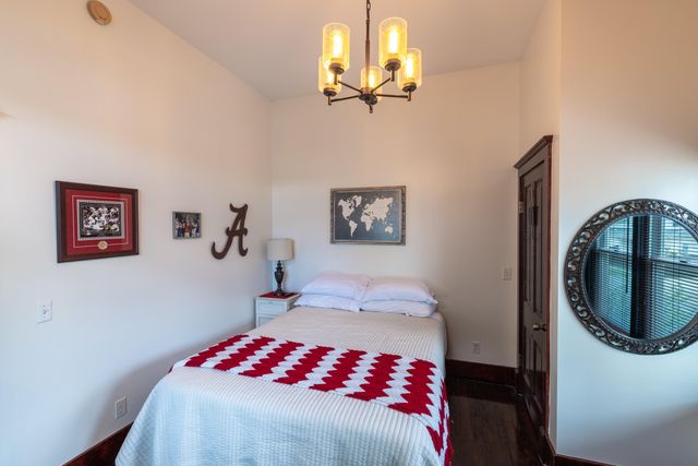 1100 S Greenwood Avenue, Chattanooga, TN 37404