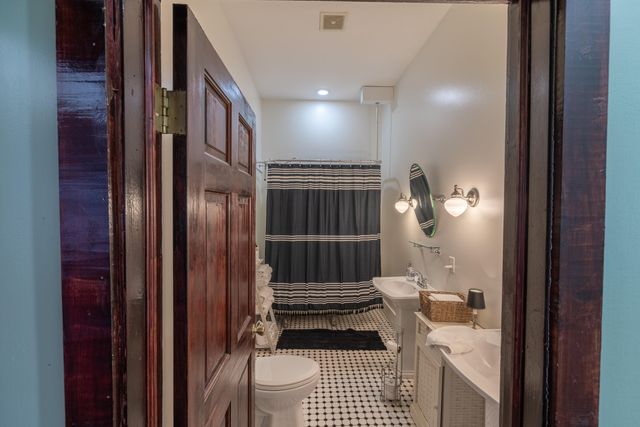 1100 S Greenwood Avenue, Chattanooga, TN 37404