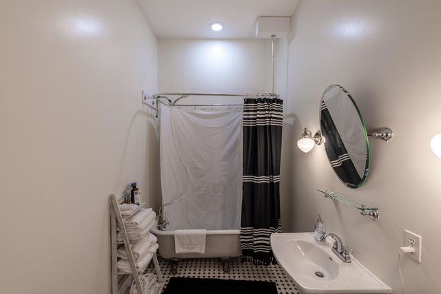 1100 S Greenwood Avenue, Chattanooga, TN 37404