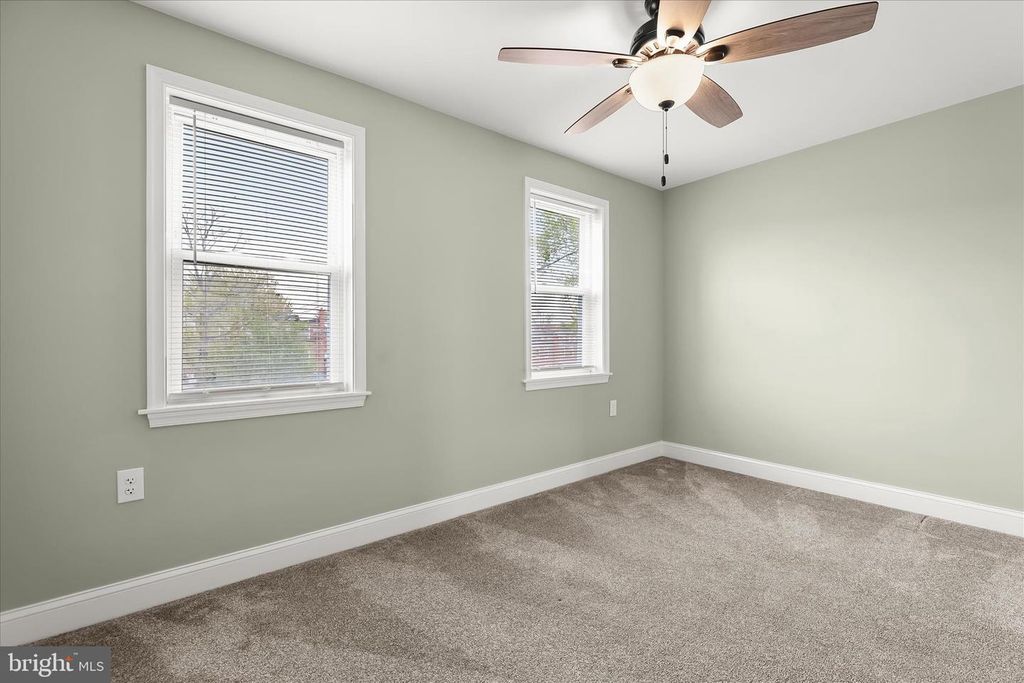 Image 26 of property listing at 3645 CLARENELL RD, Baltimore, MD 21229