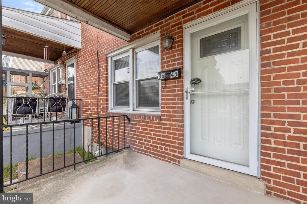 Image 4 of property listing at 3645 CLARENELL RD, Baltimore, MD 21229