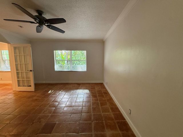 1640 NE 4th Place 2, Fort Lauderdale, FL 33301