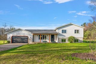 9095 76th Street Se, Caledonia Twp, MI 49302