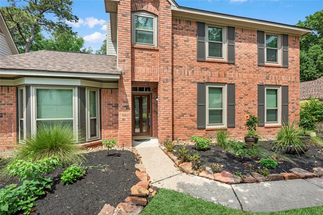 5419 Knoll Terrace Drive, Kingwood, TX 77339