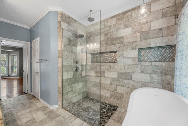 5419 Knoll Terrace Drive, Kingwood, TX 77339