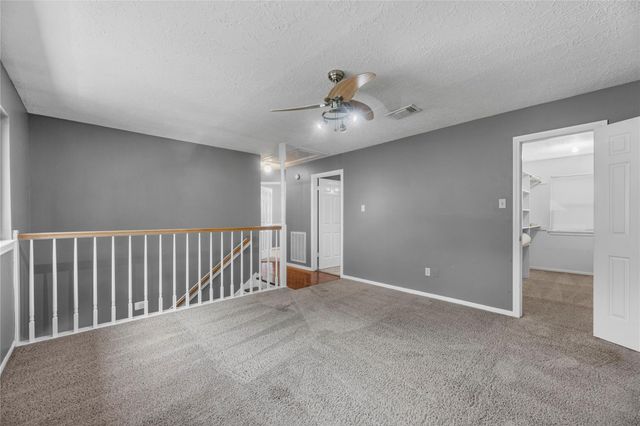 5419 Knoll Terrace Drive, Kingwood, TX 77339