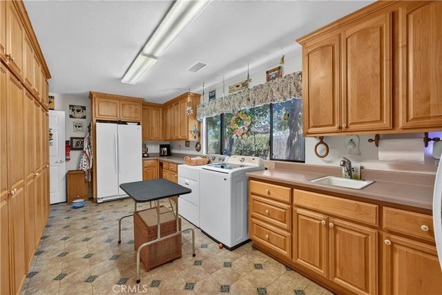 18666 Bert Road, Riverside, CA 92508