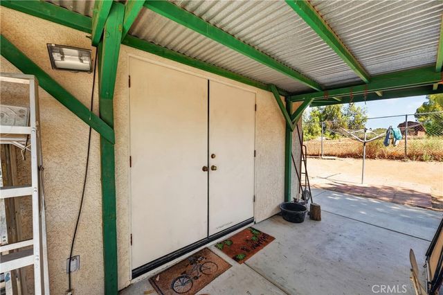18666 Bert Road, Riverside, CA 92508