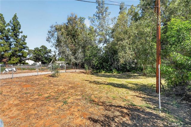 18666 Bert Road, Riverside, CA 92508