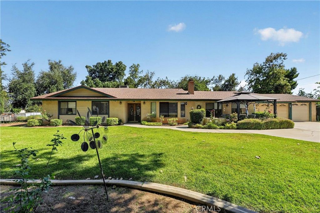 Image 1 of property listing at 18666 Bert Road, Riverside, CA 92508