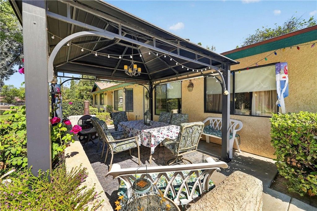 Image 53 of property listing at 18666 Bert Road, Riverside, CA 92508