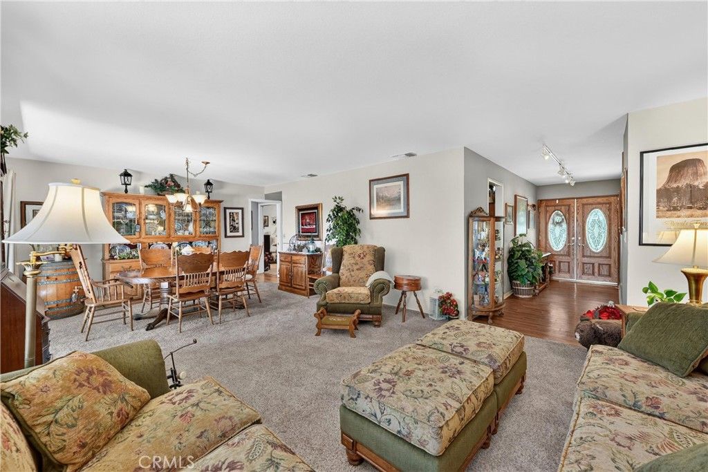 Image 6 of property listing at 18666 Bert Road, Riverside, CA 92508
