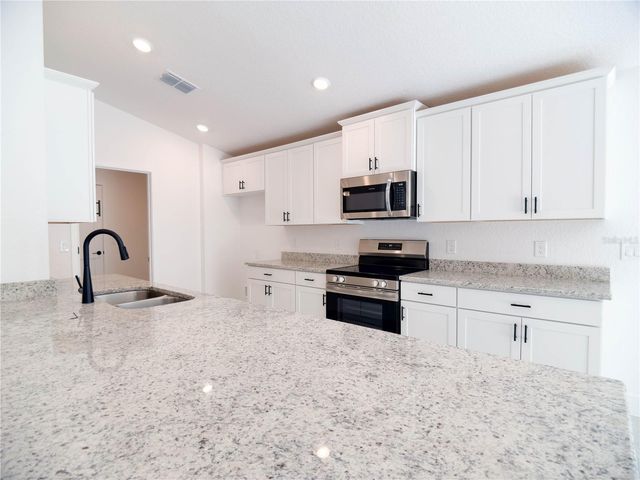 4575 NE 32ND PLACE, Ocala, FL 34470