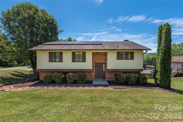99 Young Drive, Candler, NC 28715
