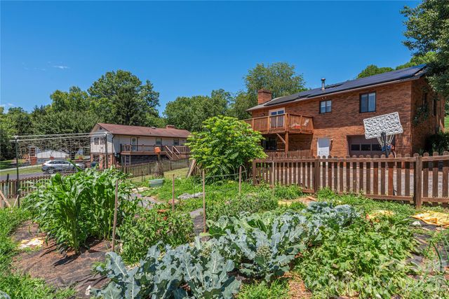 99 Young Drive, Candler, NC 28715