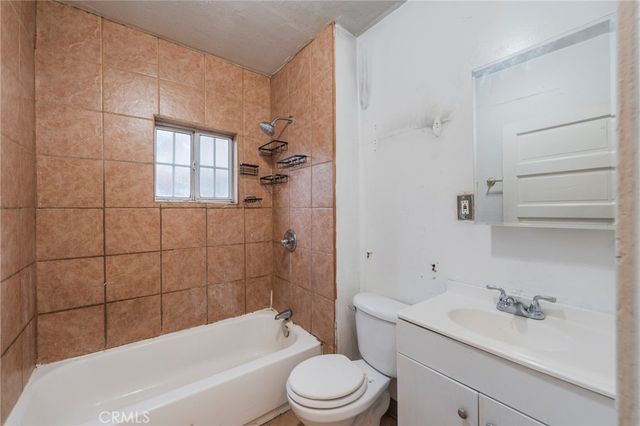 1649 W 56th Street, Los Angeles, CA 90062