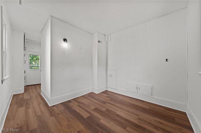 7317 Parma Park Boulevard, Parma, OH 44130