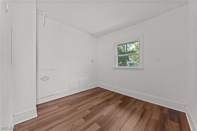 7317 Parma Park Boulevard, Parma, OH 44130