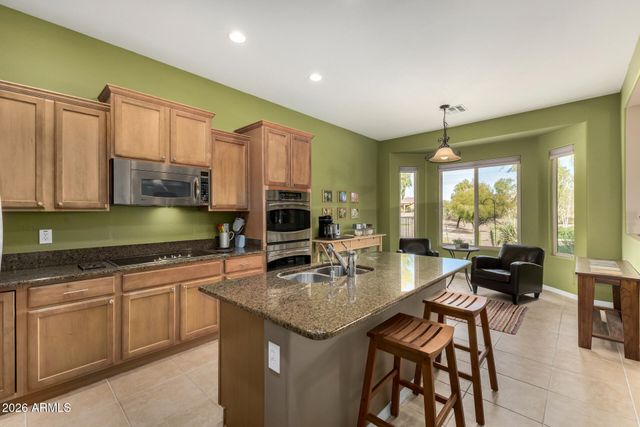 6632 W STONY QUAIL Way, Florence, AZ 85132