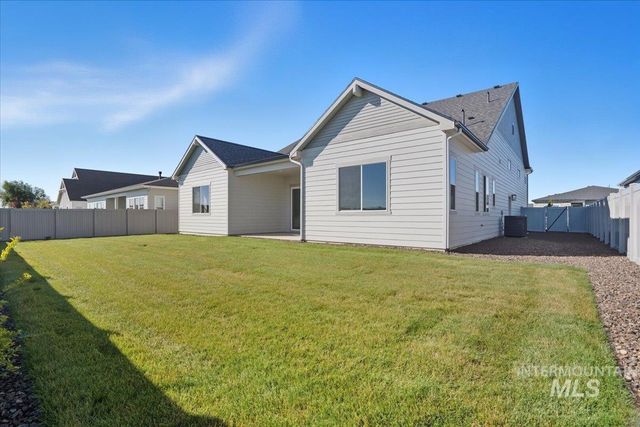 2208 N Kenora Ave, Star, ID 83669