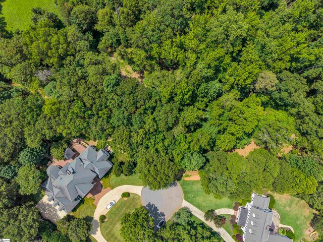6 Peters Creek Court, Simpsonville, SC 29681