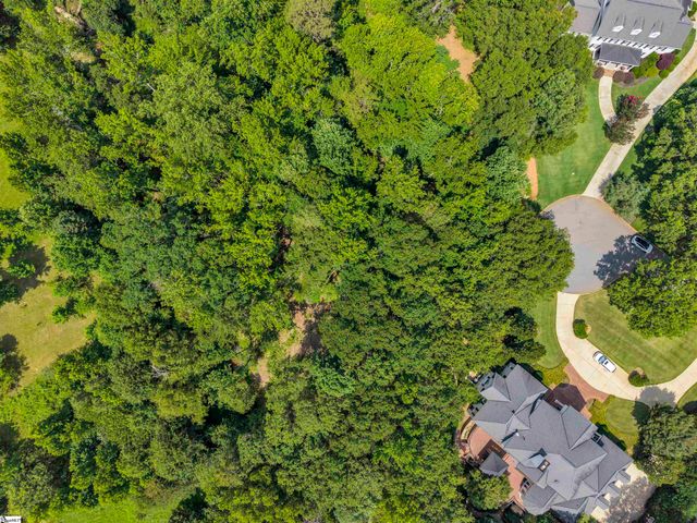 6 Peters Creek Court, Simpsonville, SC 29681