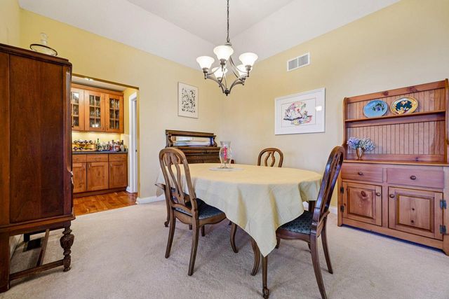 320 S Boulder Ridge DRIVE, Lake Geneva, WI 53147