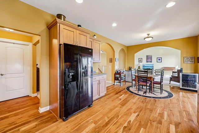 320 S Boulder Ridge DRIVE, Lake Geneva, WI 53147