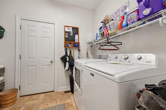 320 S Boulder Ridge DRIVE, Lake Geneva, WI 53147