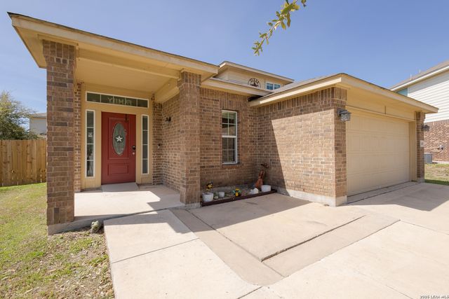 2408 Kolton Str, New Braunfels, TX 78130