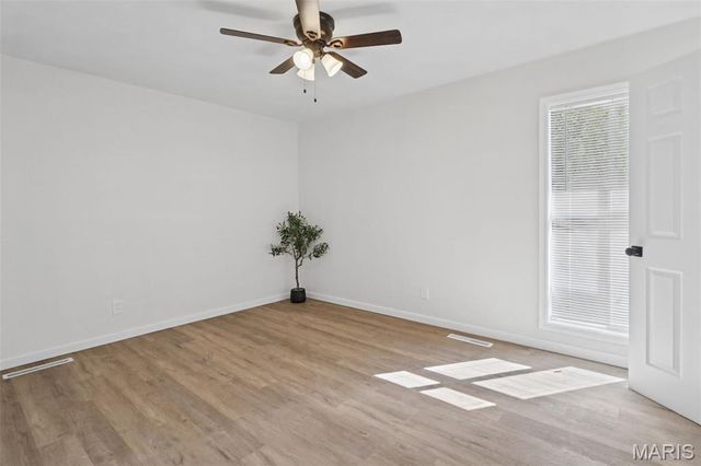 73 Bedford Drive, Belleville, IL 62226