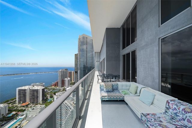 1300 Brickell Bay Dr 4401, Miami, FL 33131