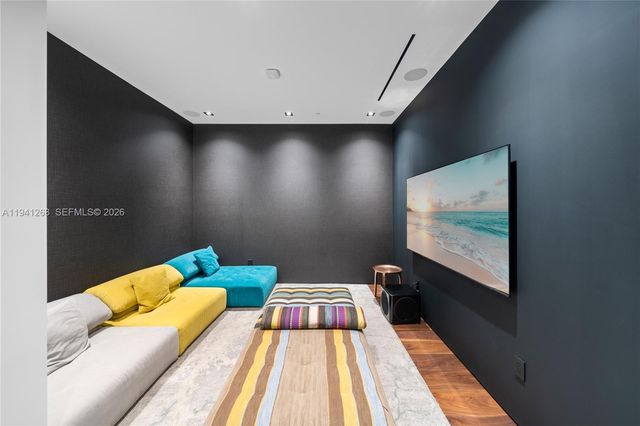 1300 Brickell Bay Dr 4401, Miami, FL 33131