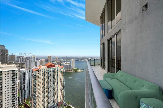 1300 Brickell Bay Dr 4401, Miami, FL 33131